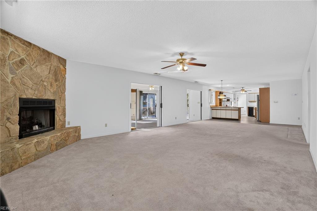25092 Tyler Dr Property Photo 8