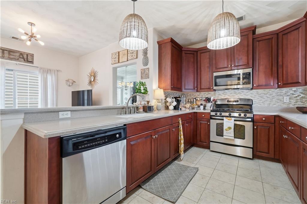 3230 Duke Of Glouchester Dr Property Photo 12