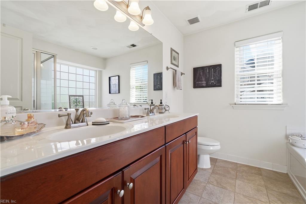 3230 Duke Of Glouchester Dr Property Photo 17