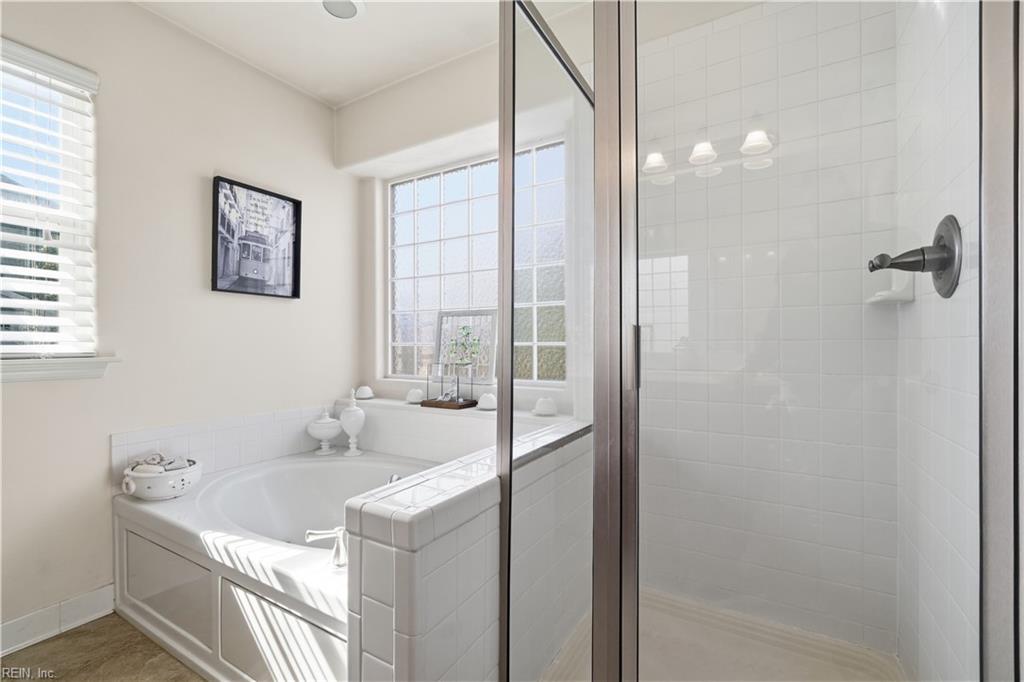 3230 Duke Of Glouchester Dr Property Photo 18