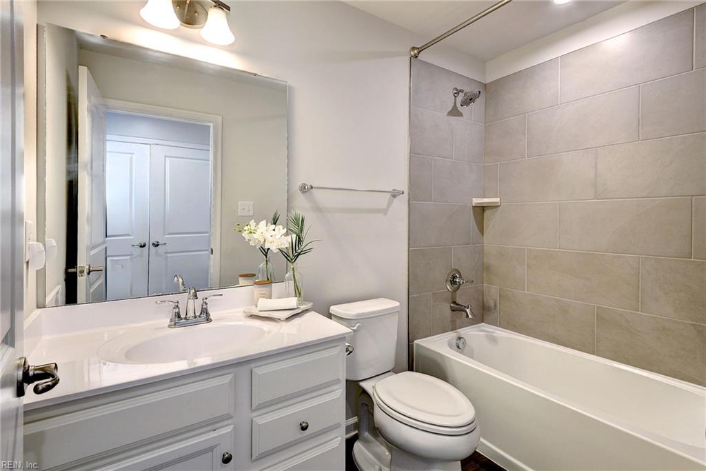 135 Stegg St Property Photo 22