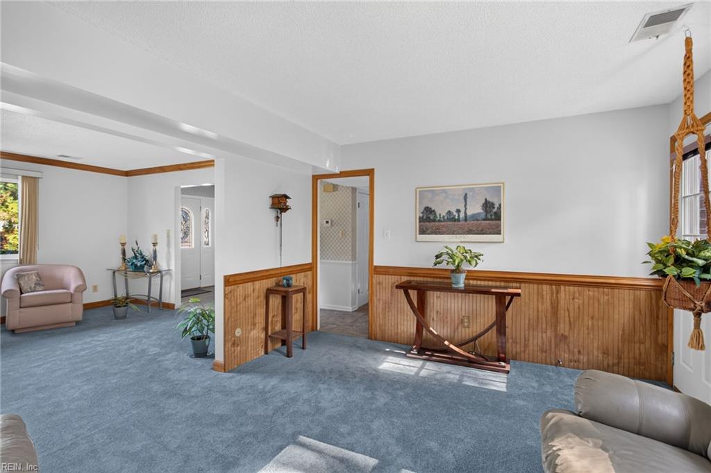 498 Healey Dr Property Photo 18
