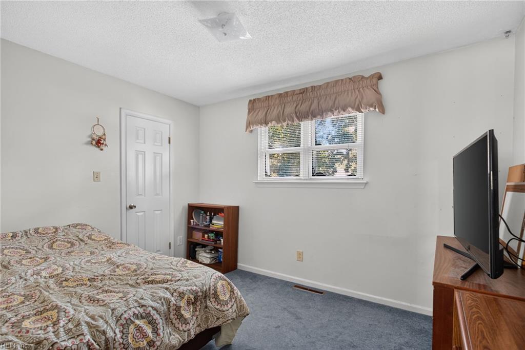 498 Healey Dr Property Photo 28