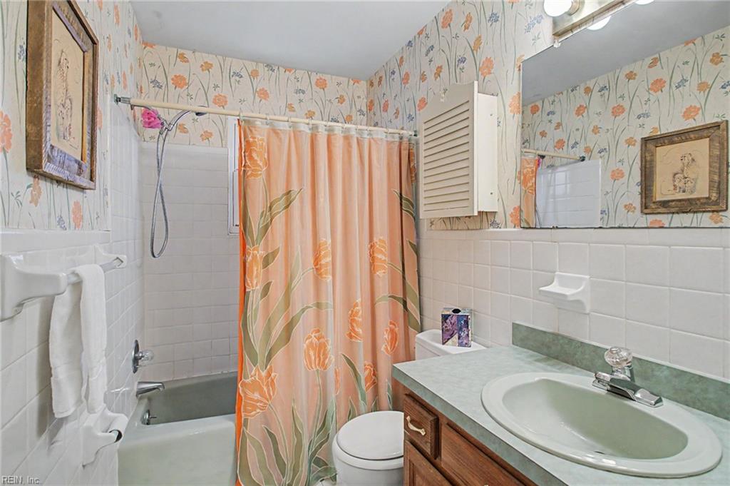 498 Healey Dr Property Photo 33