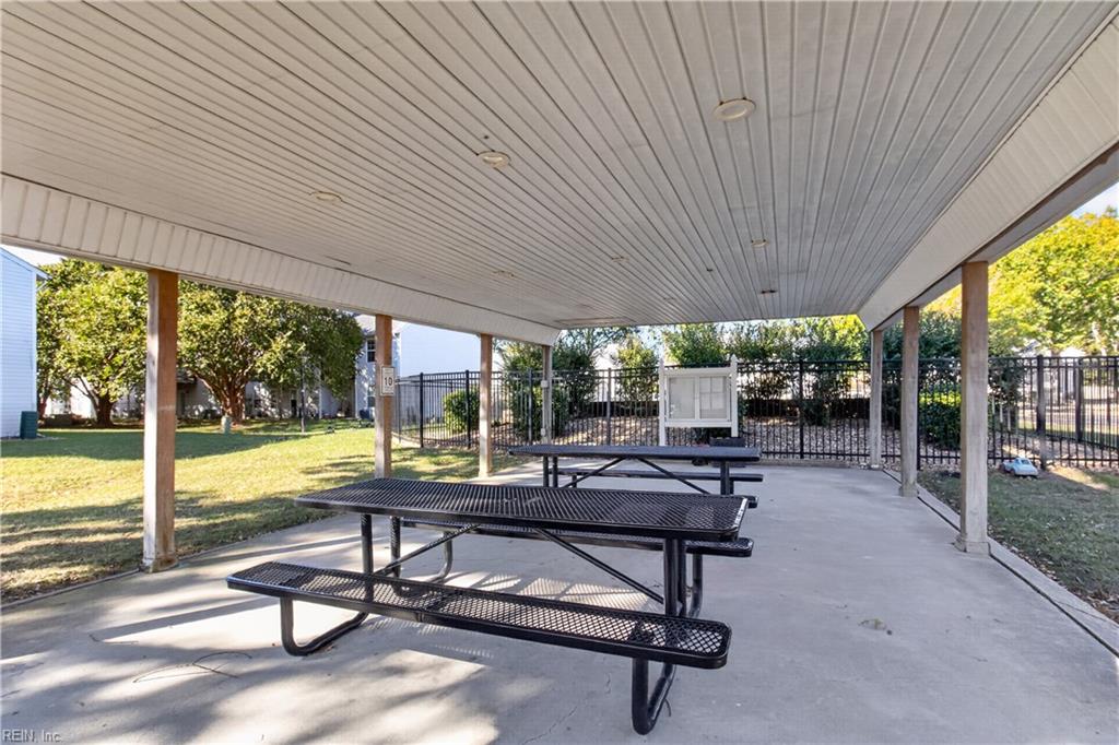 4207 Beasley Ct Property Photo 18