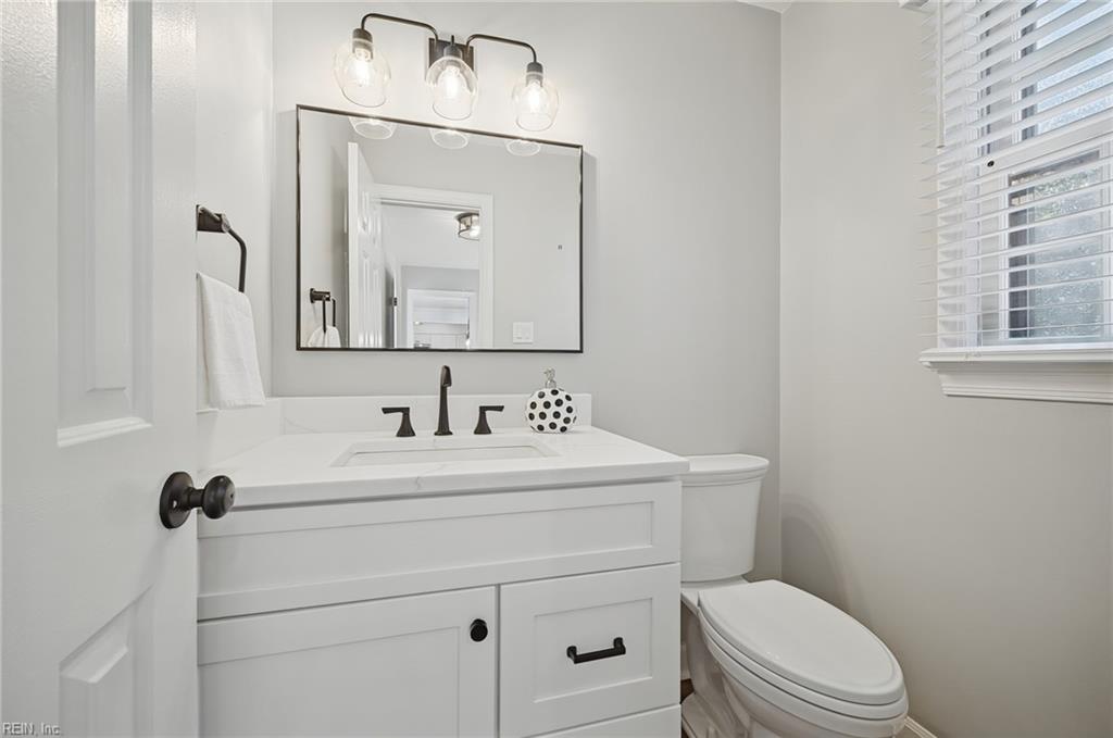 1783 Duke Of Norfolk Quay Property Photo 24