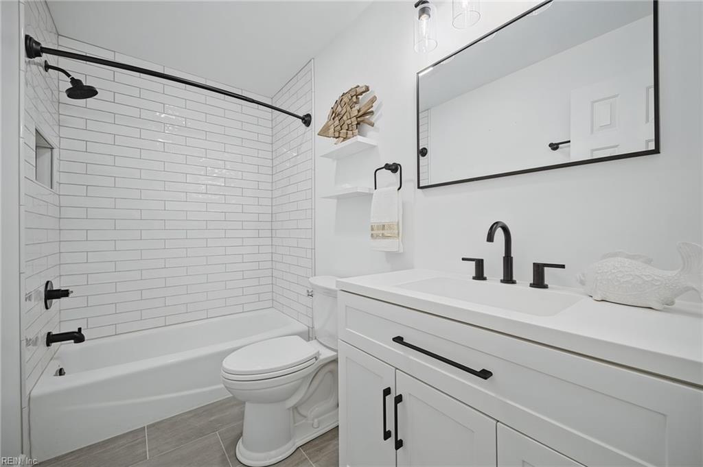 1783 Duke Of Norfolk Quay Property Photo 36