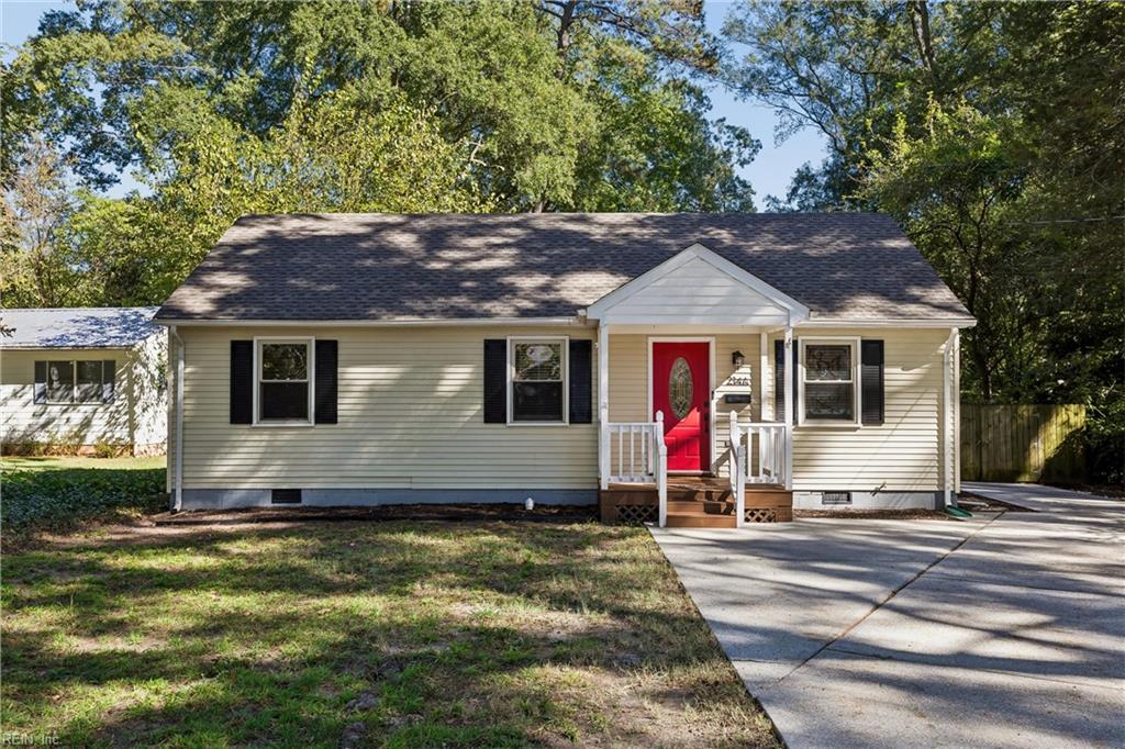 214 Pine Grove Rd Property Photo 1