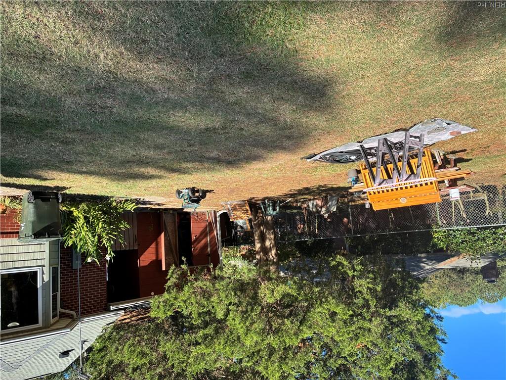 471 Suburban Pw Property Photo 22