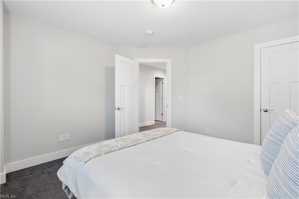 1621 Carma Ct Property Photo 33