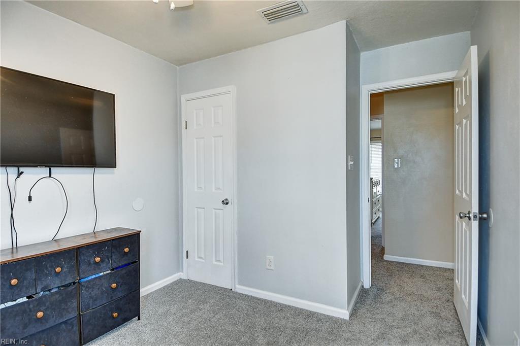 471 San Roman Dr Property Photo 26
