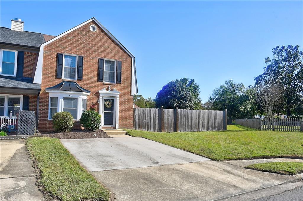471 San Roman Dr Property Photo 42