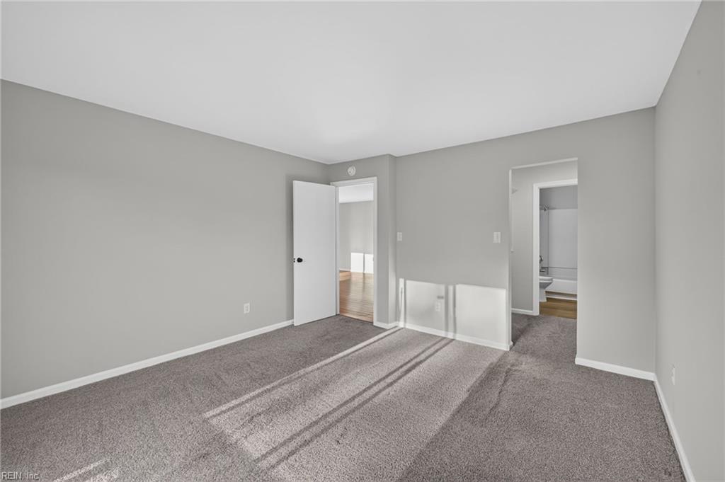 127 Sawgrass Bnd Property Photo 8