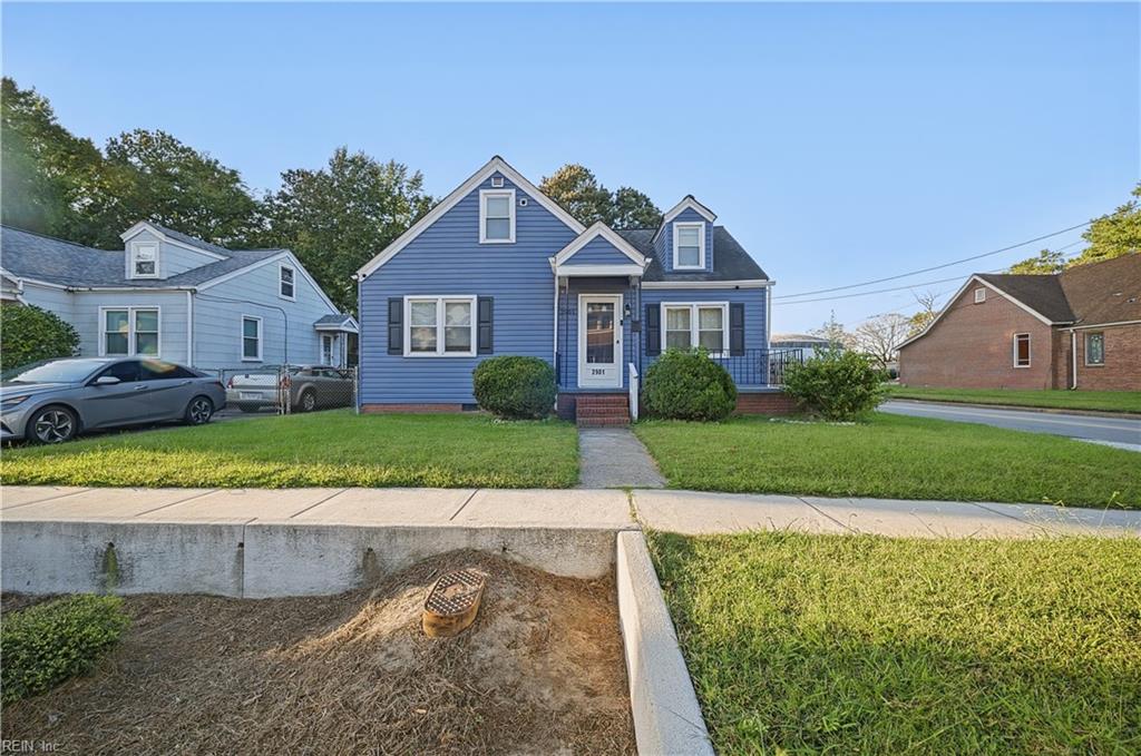 2901 Victoria Ave Property Photo 4