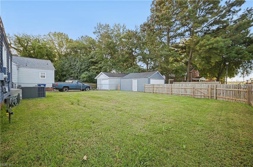 2901 Victoria Ave Property Photo 35