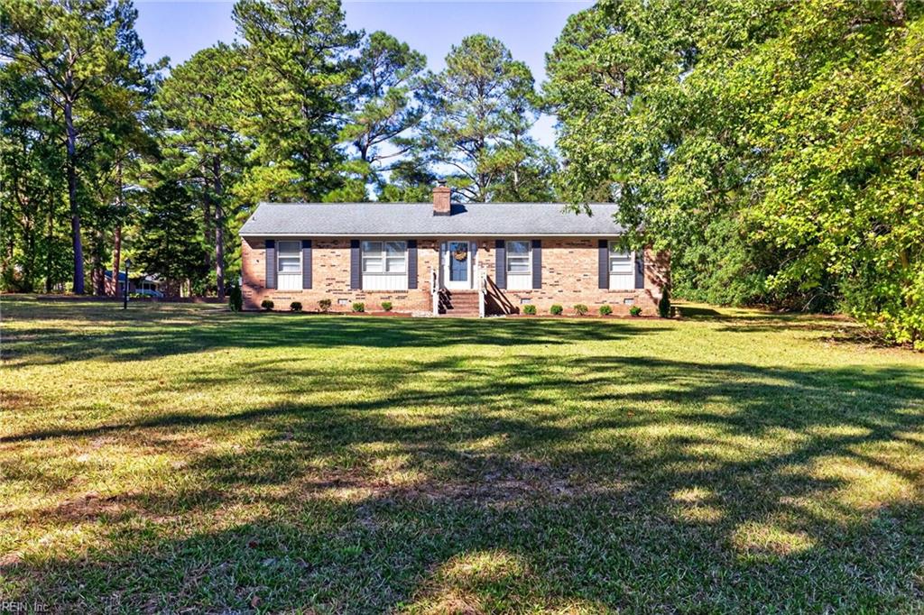 20175 Cherry Grove Rd N Property Photo 1