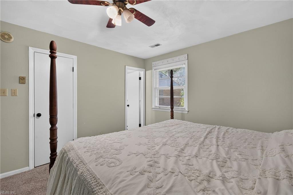 20175 Cherry Grove Rd N Property Photo 11
