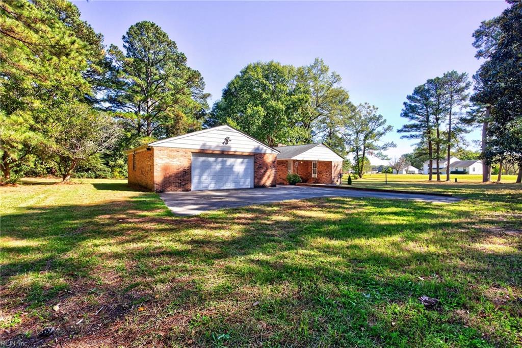 20175 Cherry Grove Rd N Property Photo 23