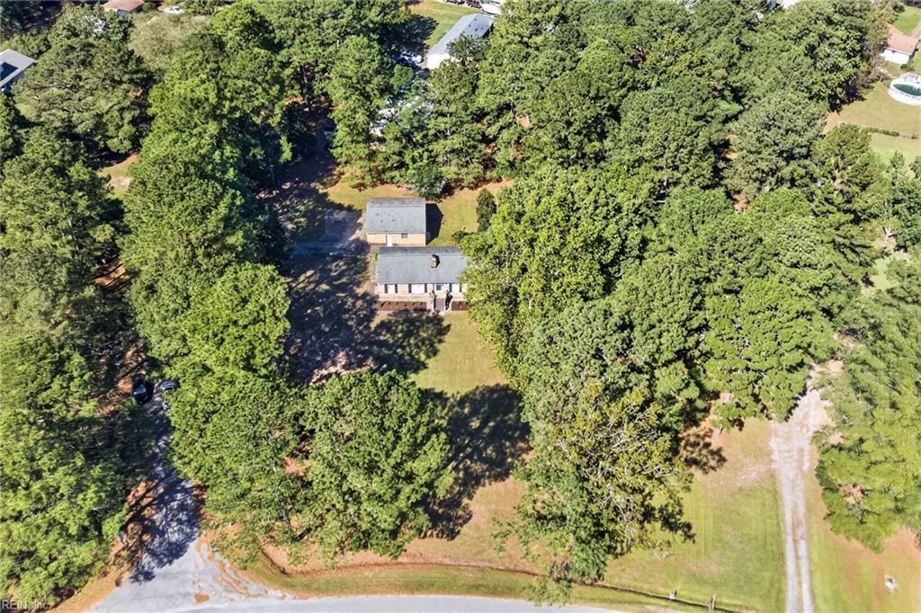 20175 Cherry Grove Rd N Property Photo 26