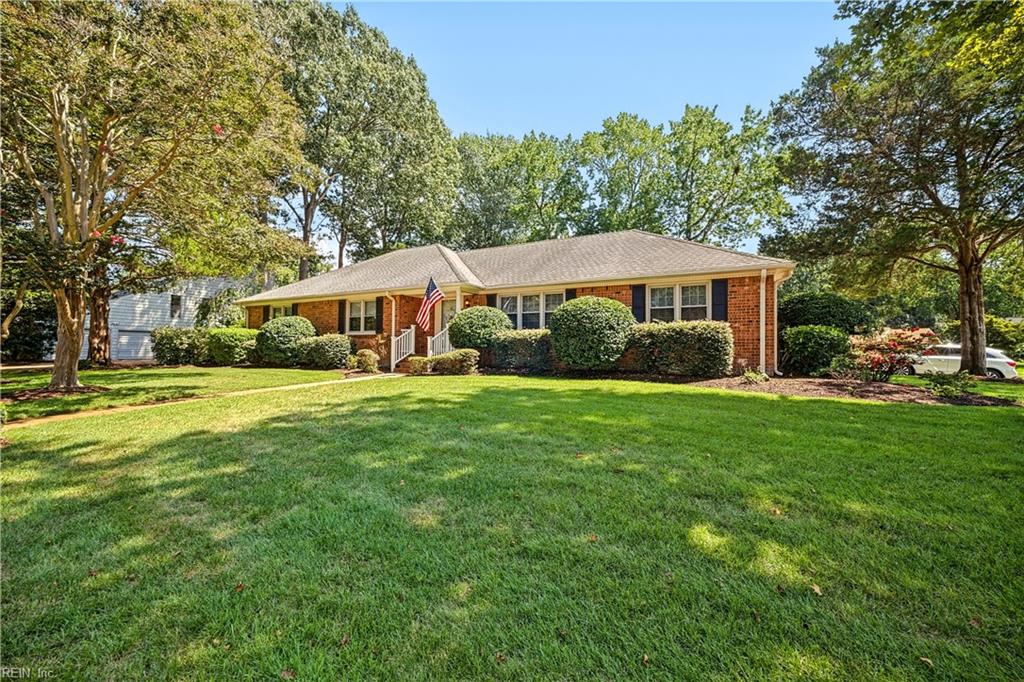 940 Amesbury Rd Property Photo 4