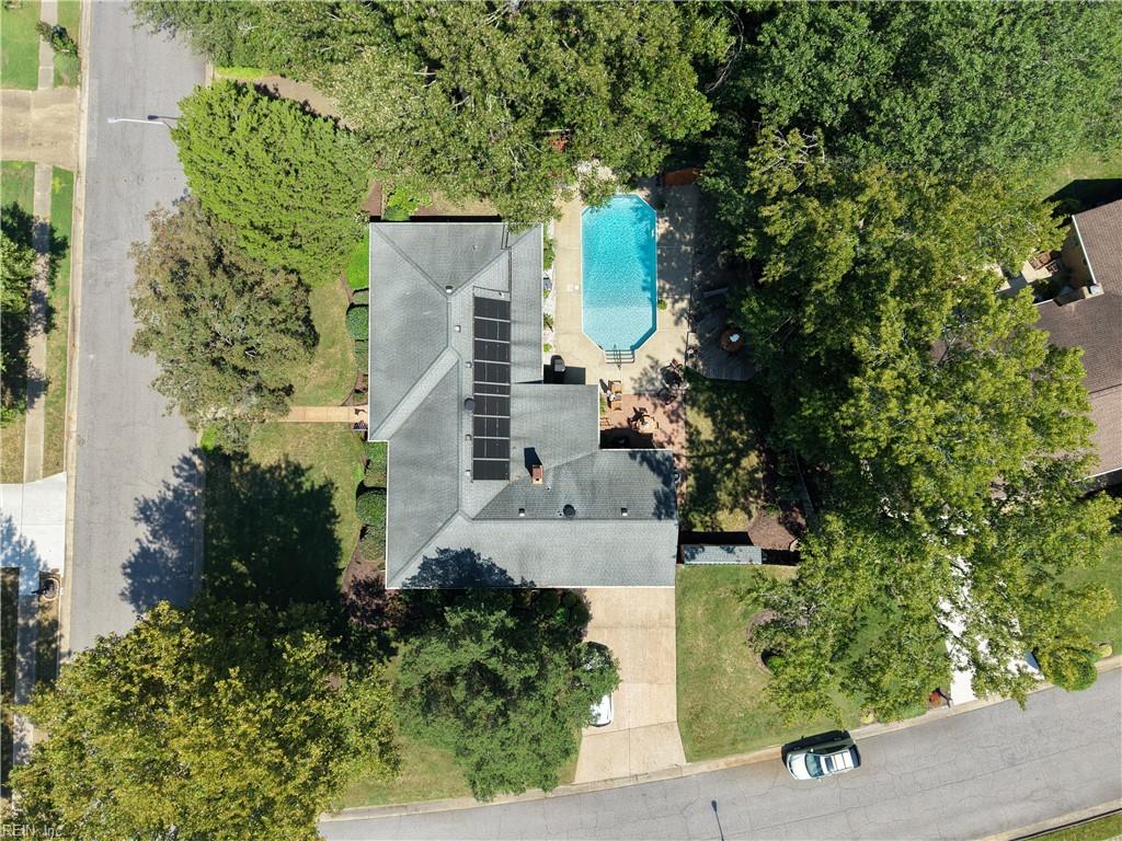 940 Amesbury Rd Property Photo 49