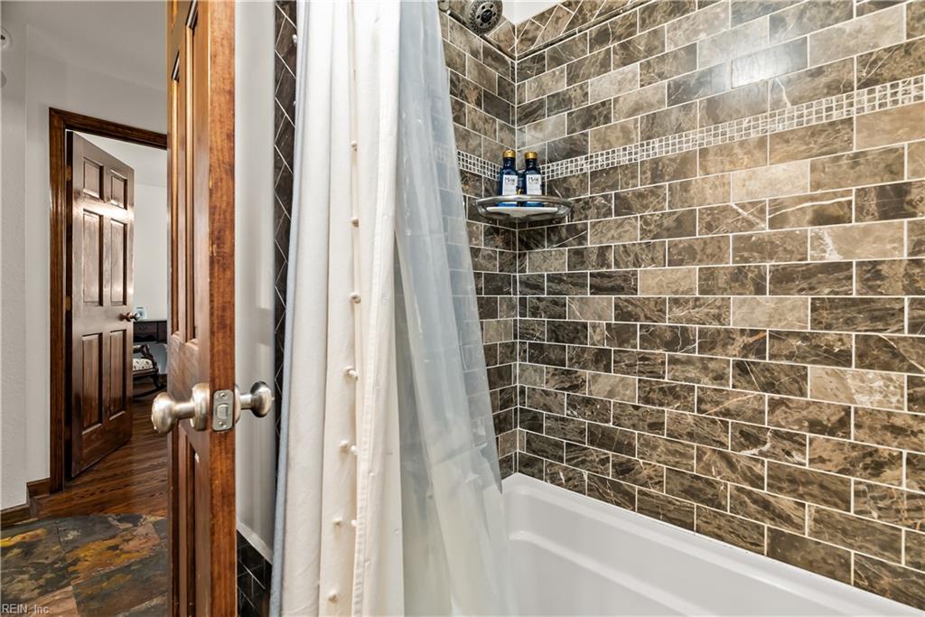 317 Lorengo Ave E Property Photo 18