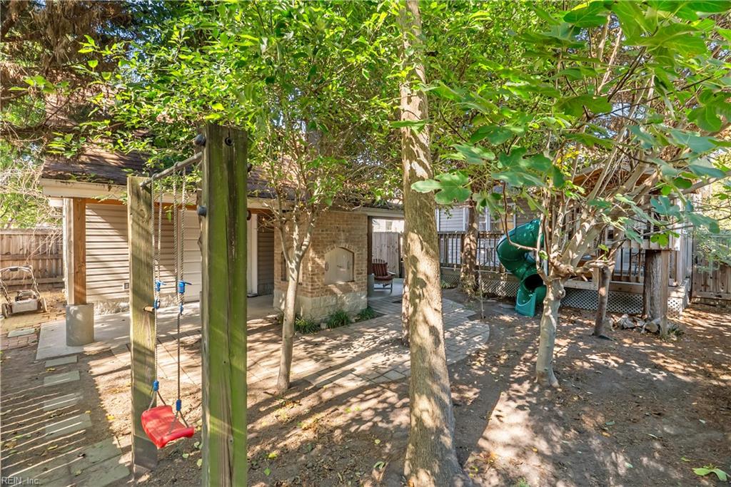 317 Lorengo Ave E Property Photo 37