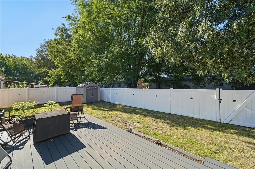 1905 Zinzer Rd Property Photo 21
