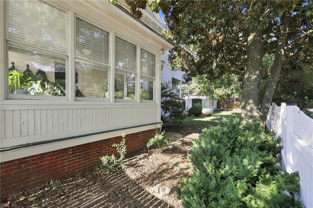 361 Court St Property Photo 44