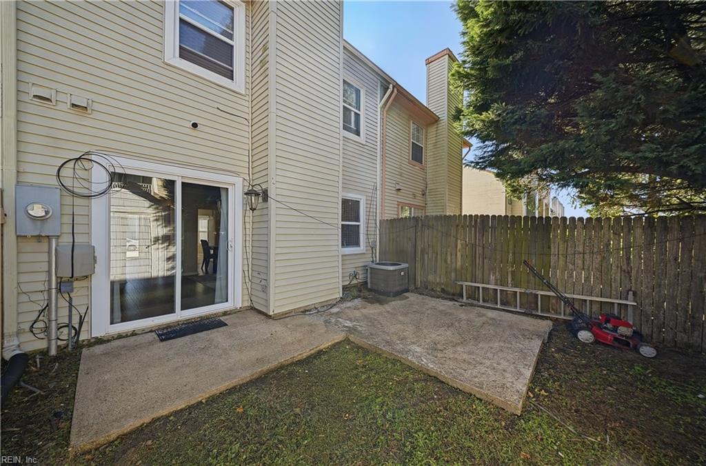 332 Harrier St Property Photo 27