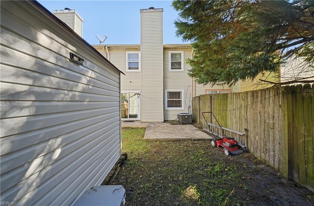 332 Harrier St Property Photo 29
