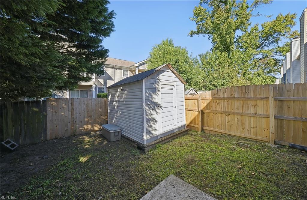 332 Harrier St Property Photo 31