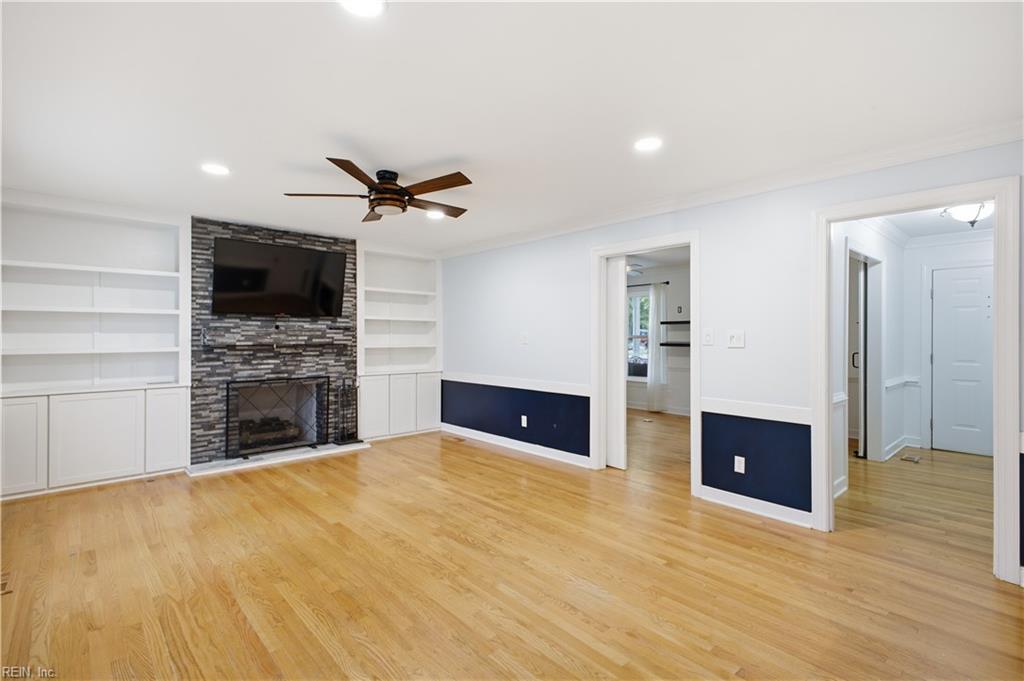 100 Spinnaker Run Ln Property Photo 4