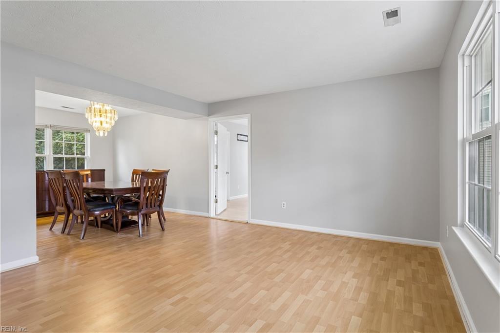 2 Great Lakes Dr Property Photo 7