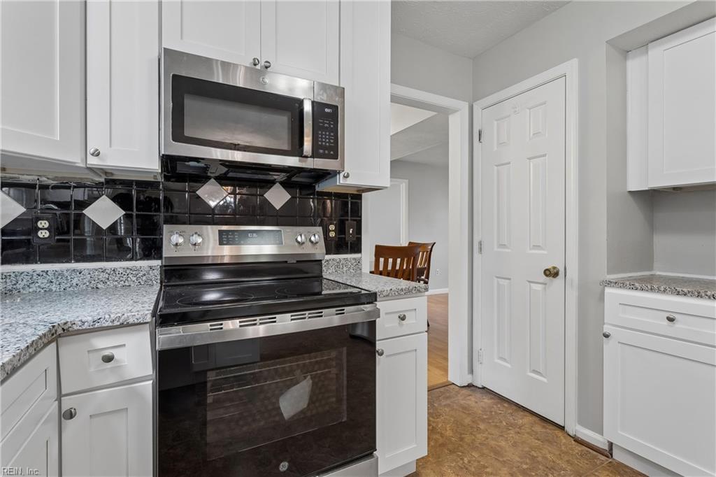 2 Great Lakes Dr Property Photo 19