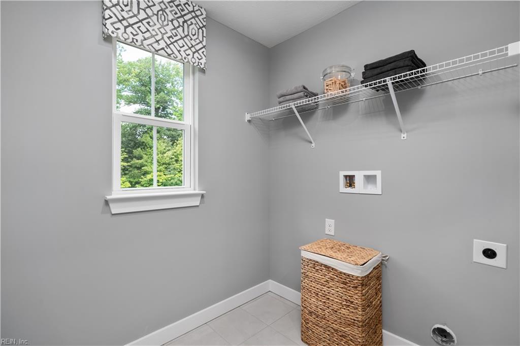1109 Parkers Rdg Property Photo 2
