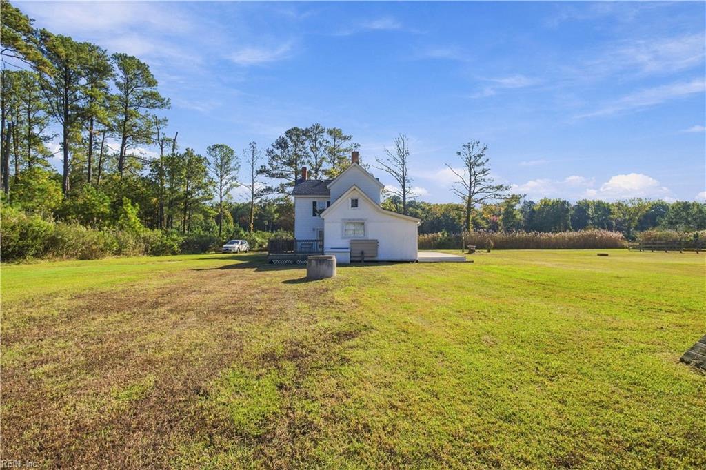 196 Sandy Rd Property Photo 1