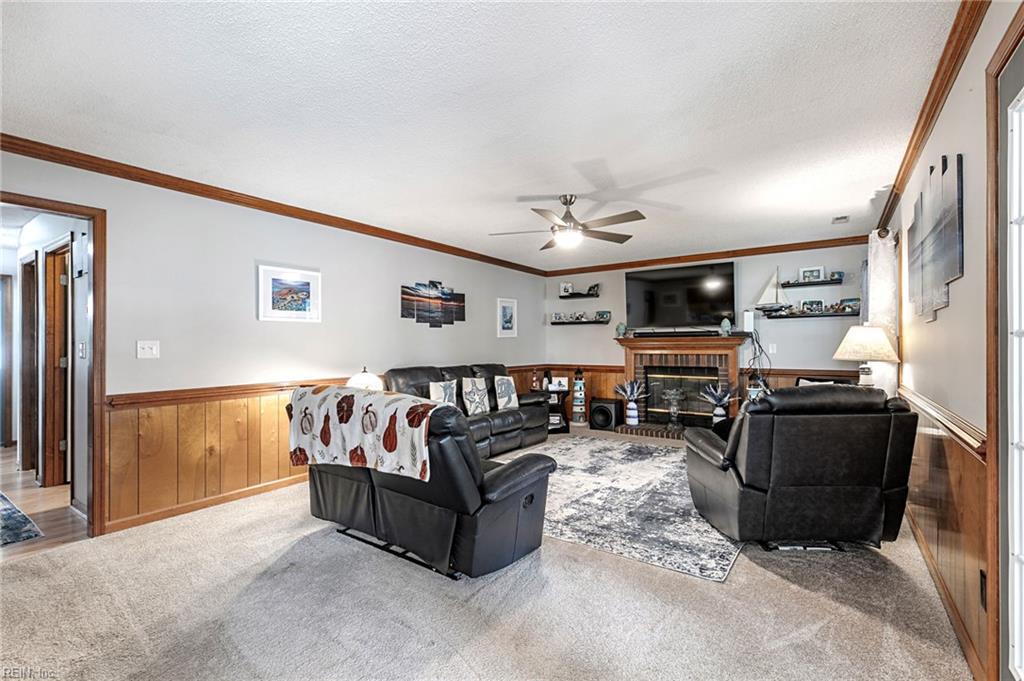 4 Paquette Ct Property Photo 11