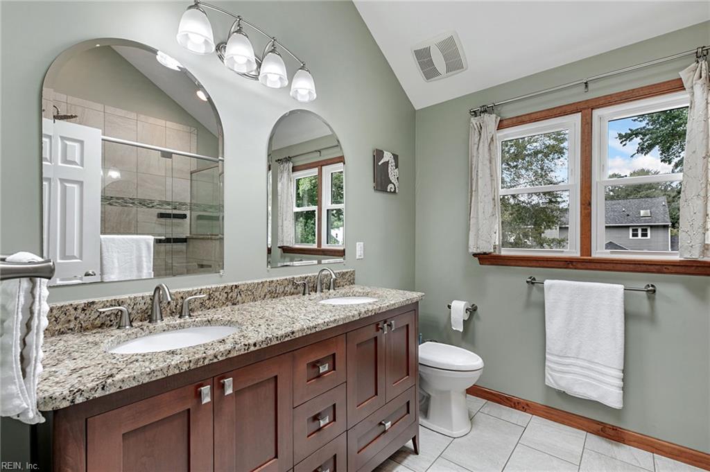 4 Paquette Ct Property Photo 19