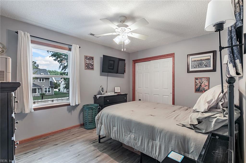 4 Paquette Ct Property Photo 22