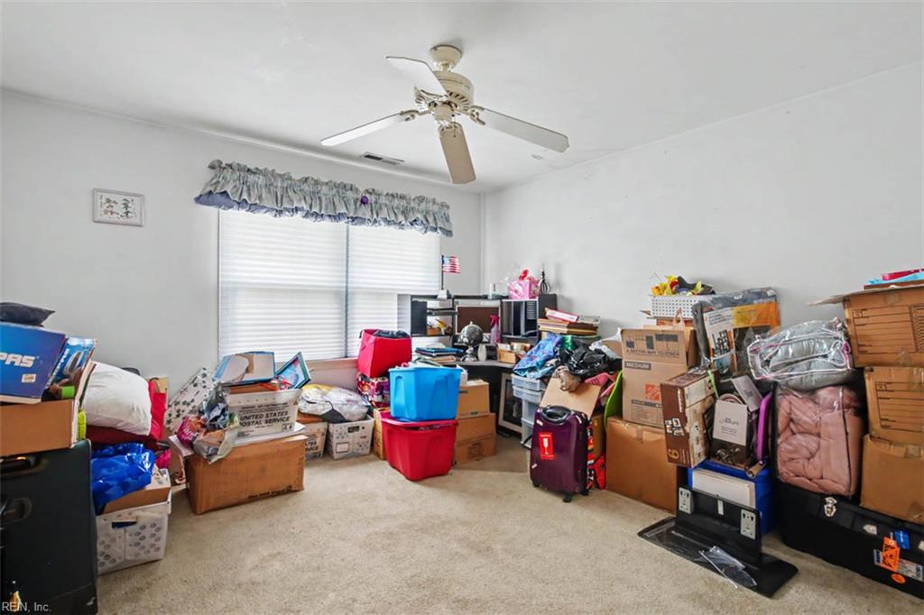2429 Creekmore Ct Property Photo 22