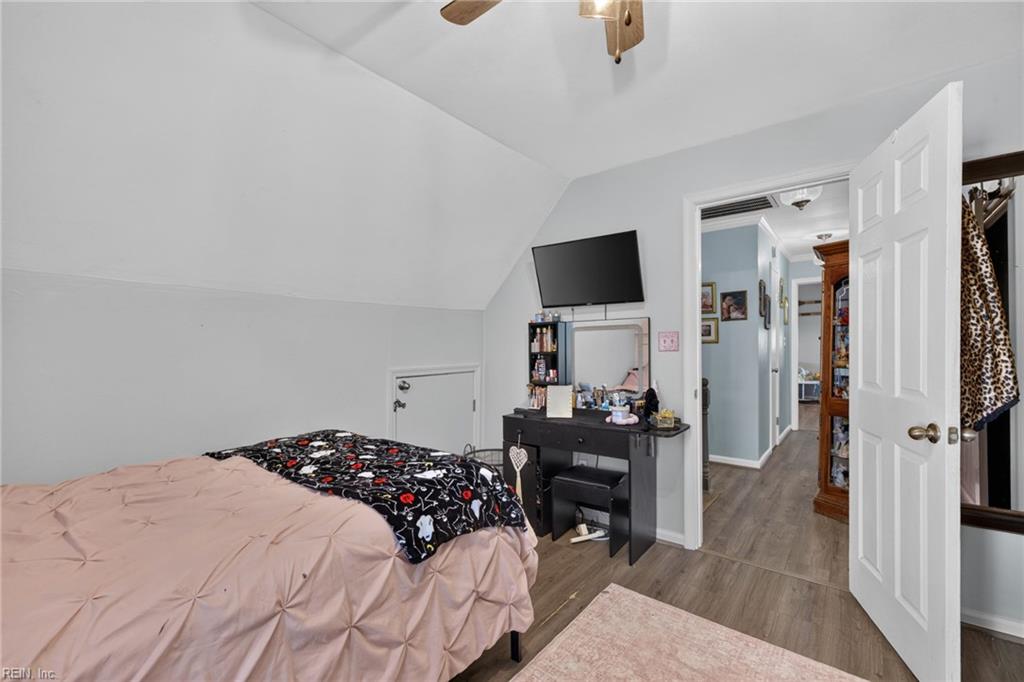 2209 Glen Ray Ct Property Photo 17