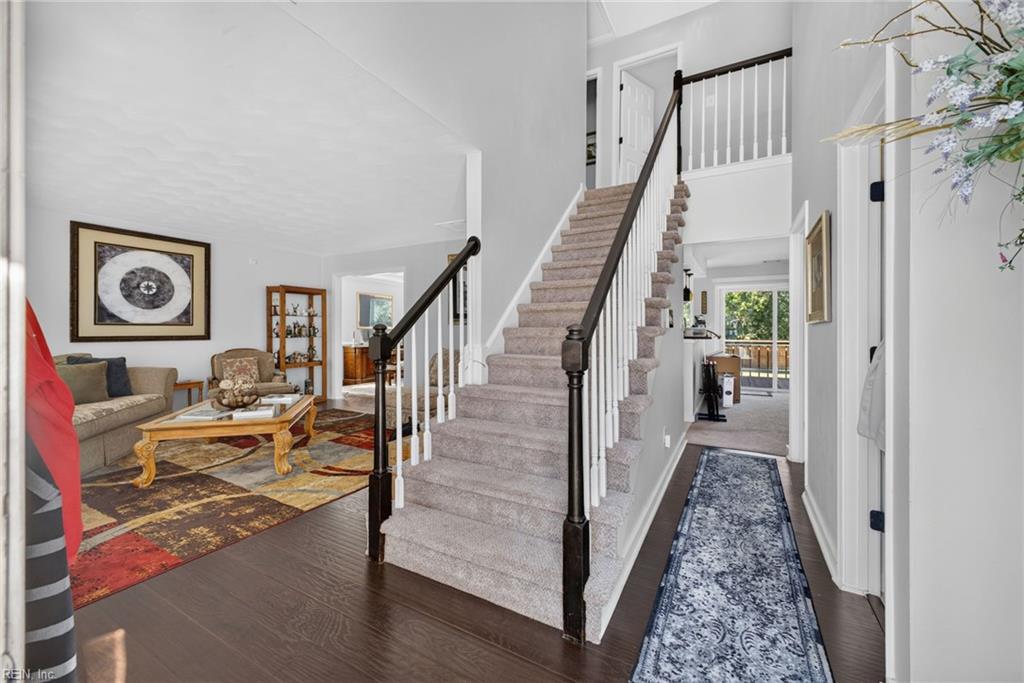 229 Crown Arch Property Photo 2