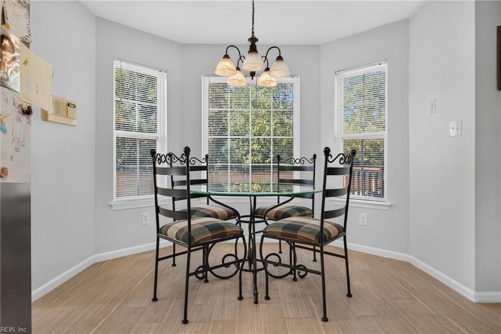 229 Crown Arch Property Photo 6