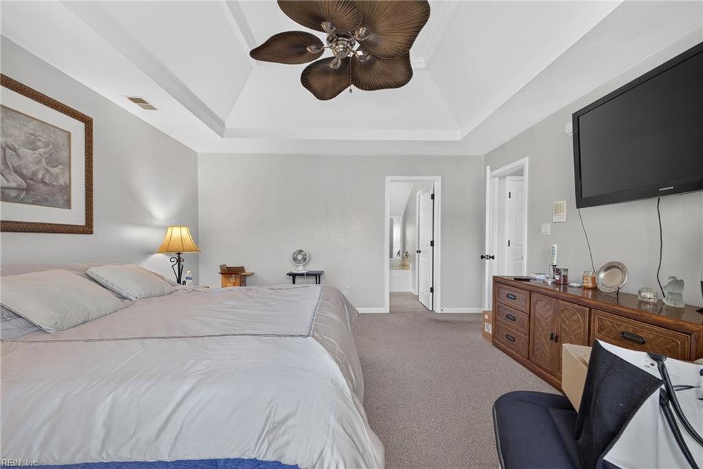 229 Crown Arch Property Photo 12
