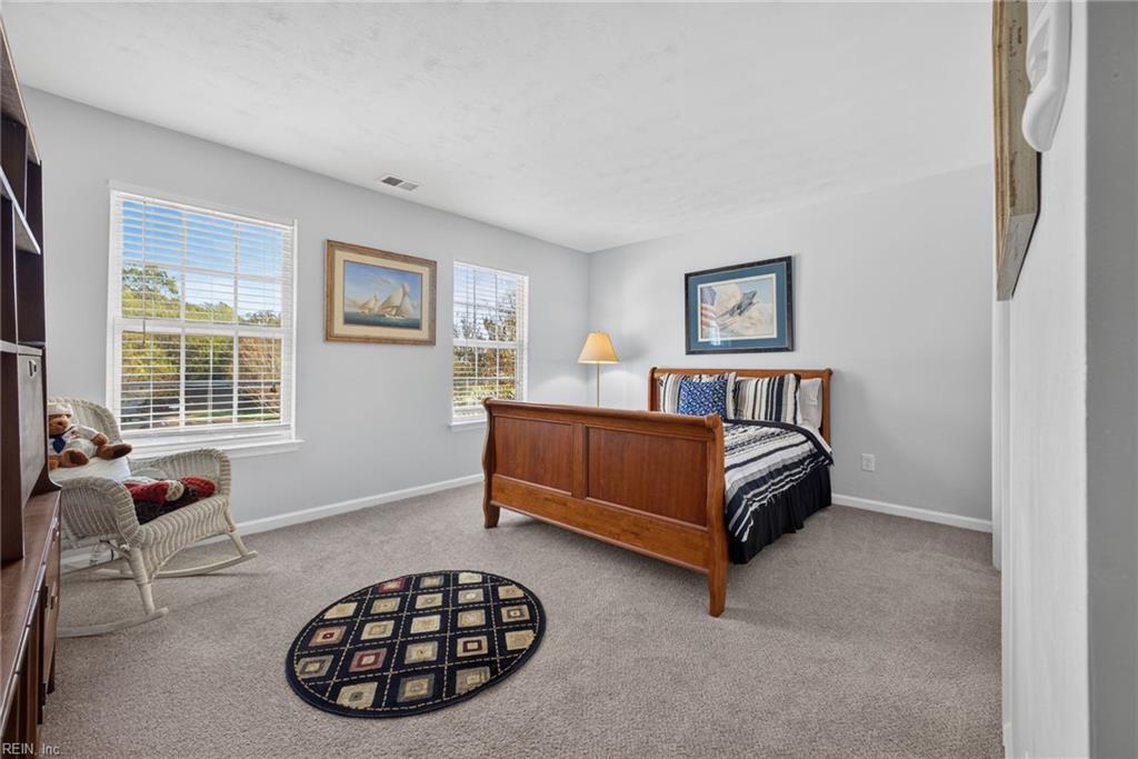 229 Crown Arch Property Photo 15
