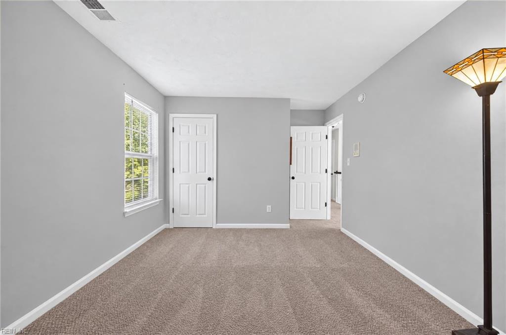 229 Crown Arch Property Photo 17