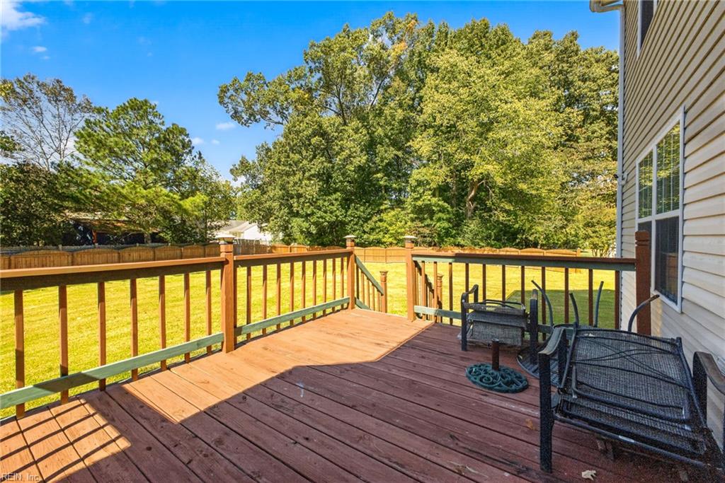 229 Crown Arch Property Photo 21