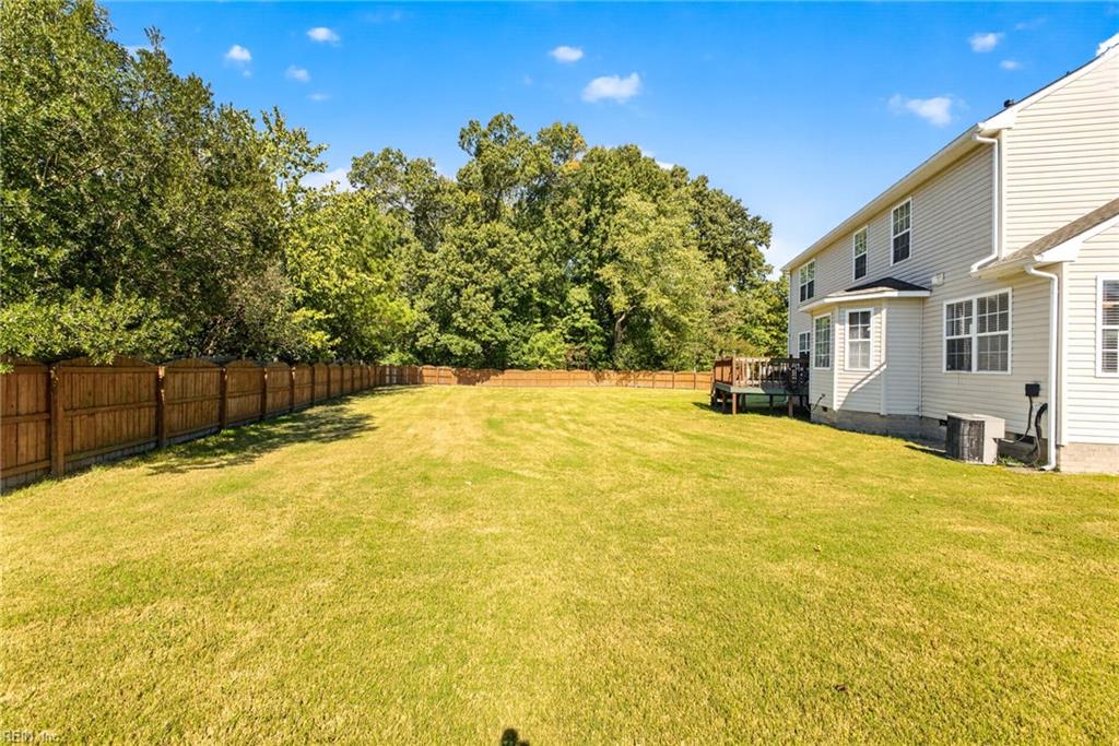 229 Crown Arch Property Photo 23