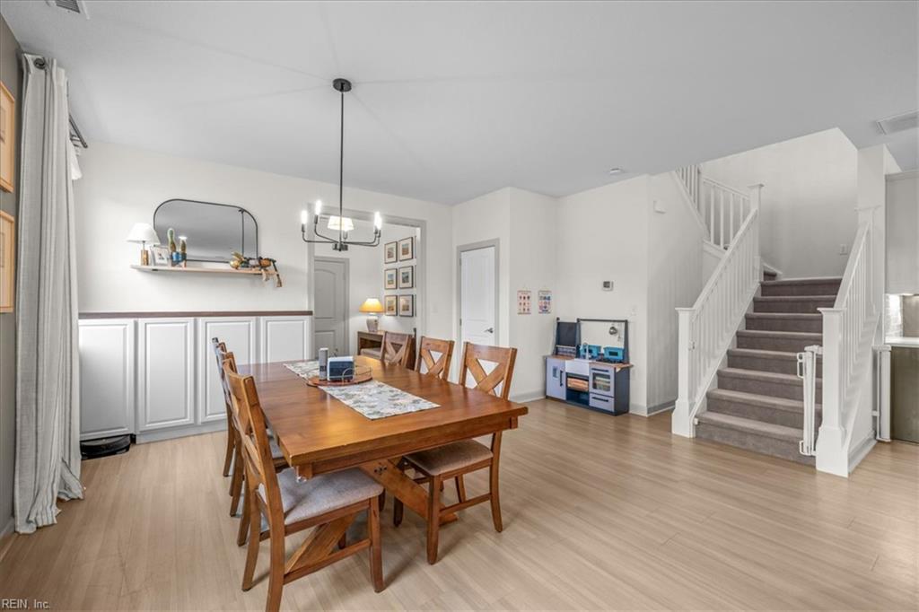 1900 Briton Ln Property Photo 10